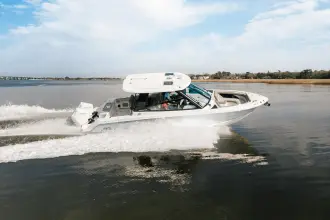 Thumbnail von Boston Whaler 330 Vantage