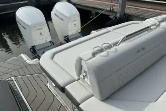 Thumbnail von Sea Ray SLX 400 Outboard