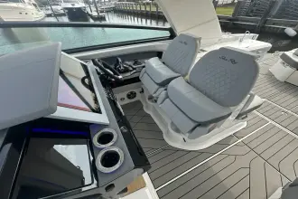 Thumbnail von Sea Ray SLX 400 Outboard