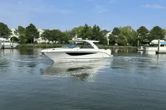 Thumbnail von Sea Ray SLX 400 Outboard