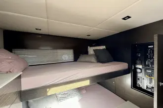 Thumbnail von Cruisers Yachts 50 Cantius