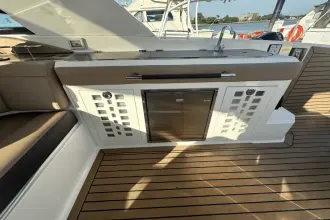 Thumbnail von Sea Ray SLX 400