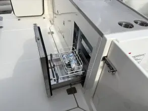 Thumbnail von Boston Whaler 330 Vantage