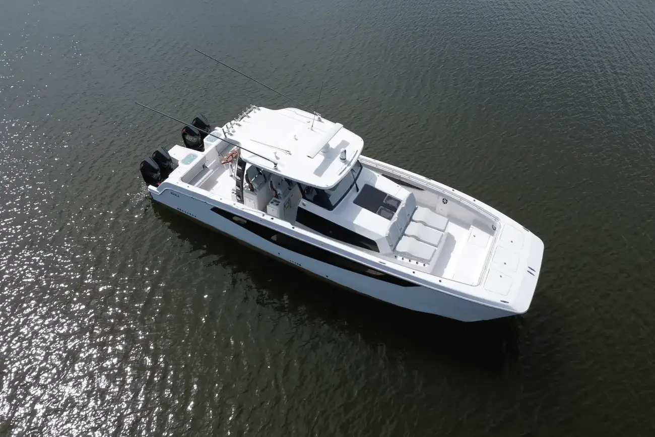 Thumbnail von Aquila 47 Molokai