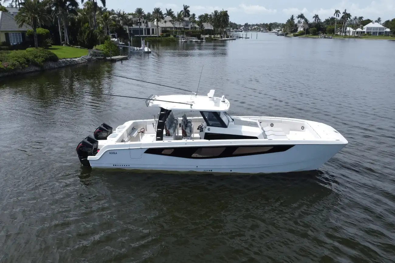 Thumbnail von Aquila 47 Molokai