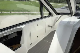 Thumbnail von Sea Ray 370 Sundancer