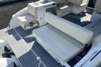 Thumbnail von Cruisers Yachts 34 GLS OB