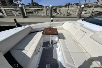 Thumbnail von Cruisers Yachts 34 GLS OB