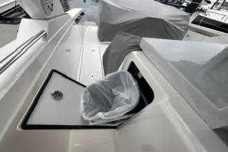 Thumbnail von Tiara Yachts 38 LS
