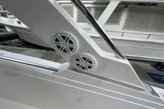 Thumbnail von Tiara Yachts 38 LS