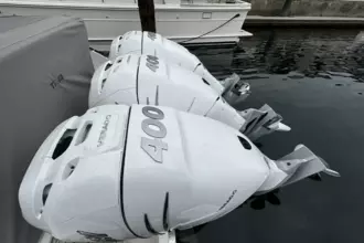 Thumbnail von Tiara Yachts 38 LS