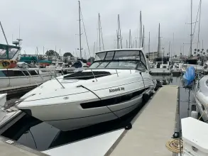 Thumbnail von Cruisers Yachts 35 Express