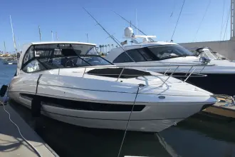 Thumbnail von Cruisers Yachts 35 Express