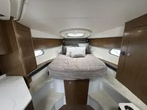 Thumbnail von Cruisers Yachts 35 Express