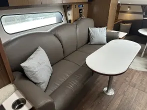 Thumbnail von Cruisers Yachts 35 Express