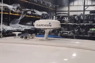 Thumbnail von Regal Commodore 360