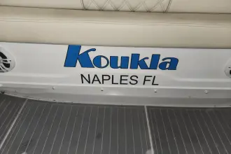 Thumbnail von Regal Commodore 360