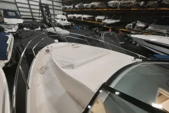 Thumbnail von Regal Commodore 360