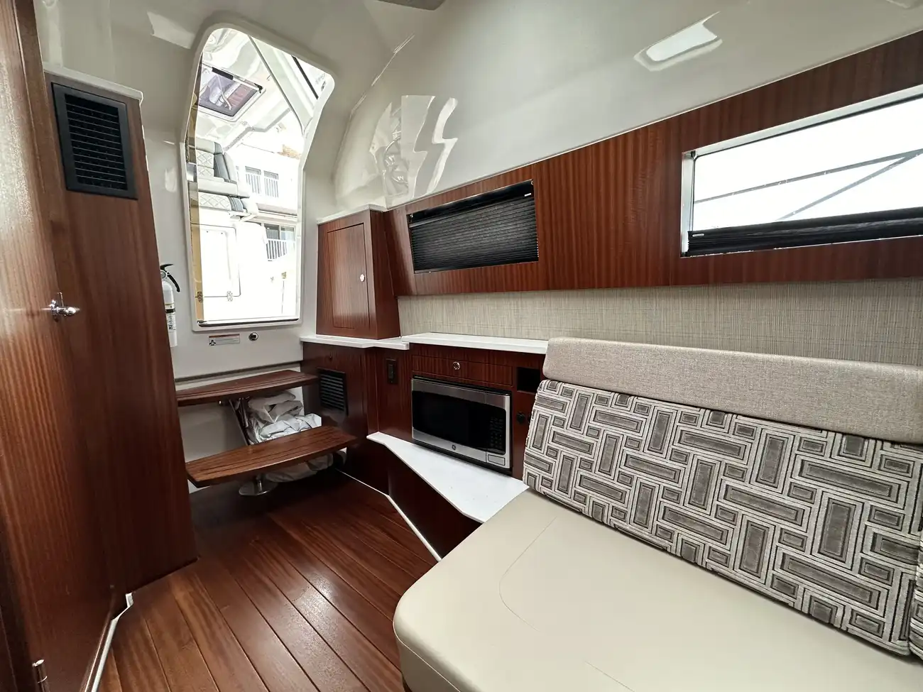 Thumbnail von Pursuit S 428