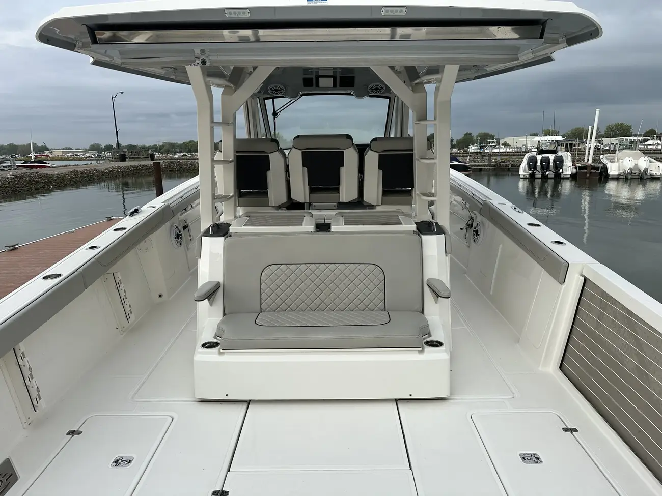 Thumbnail von Pursuit S 428