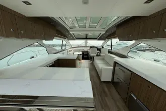 Thumbnail von Cruisers Yachts 60 Cantius