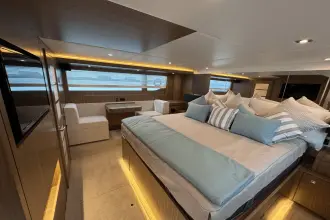 Thumbnail von Cruisers Yachts 60 Cantius