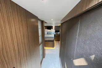 Thumbnail von Cruisers Yachts 60 Cantius