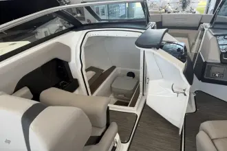 Thumbnail von Four Winns H6 OB