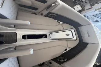 Thumbnail von Four Winns H6 OB