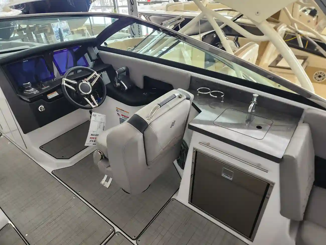 Thumbnail von Four Winns H9 OB