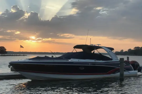 Formula 350 Crossover Bowrider