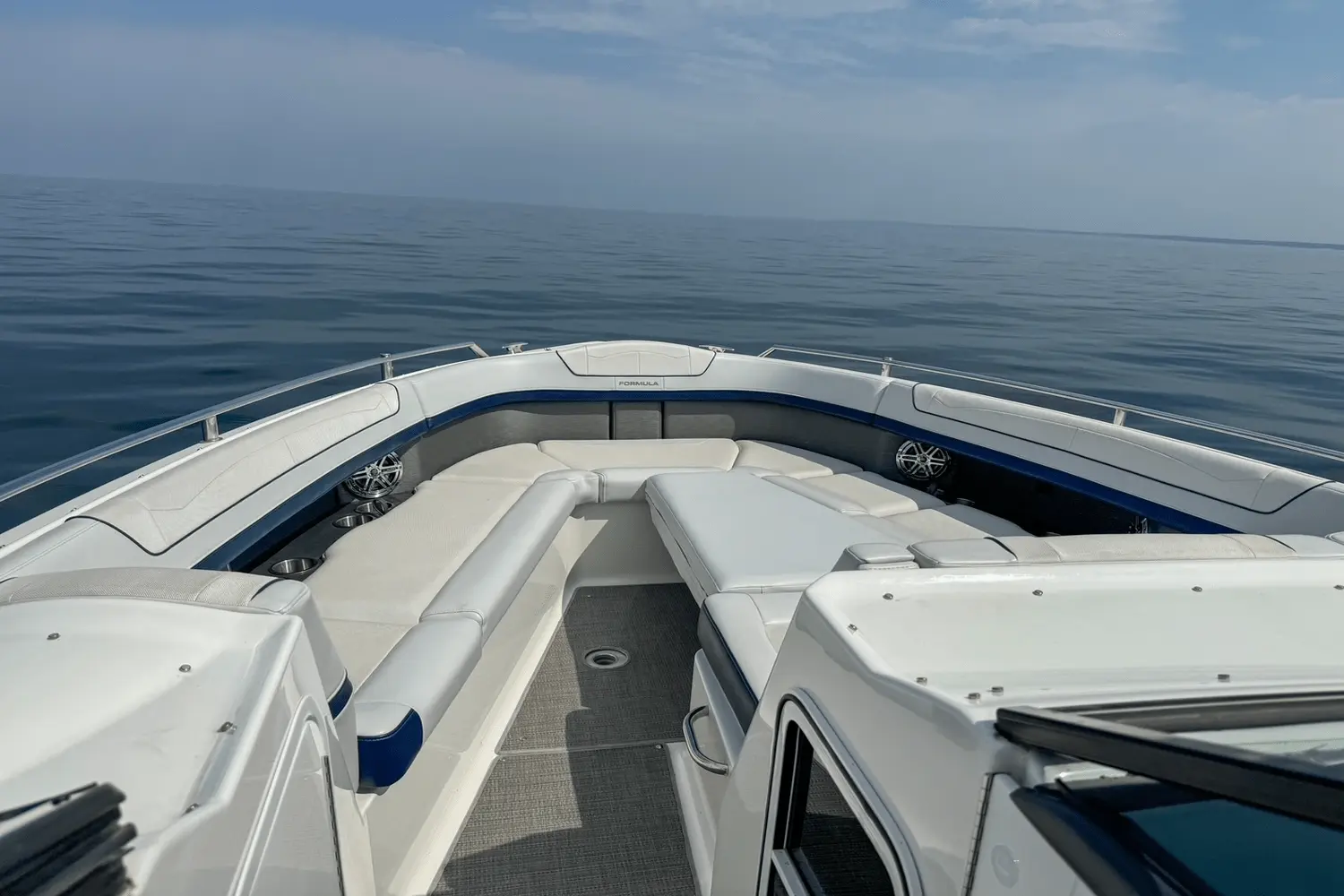 Thumbnail von Formula 350 Crossover Bowrider