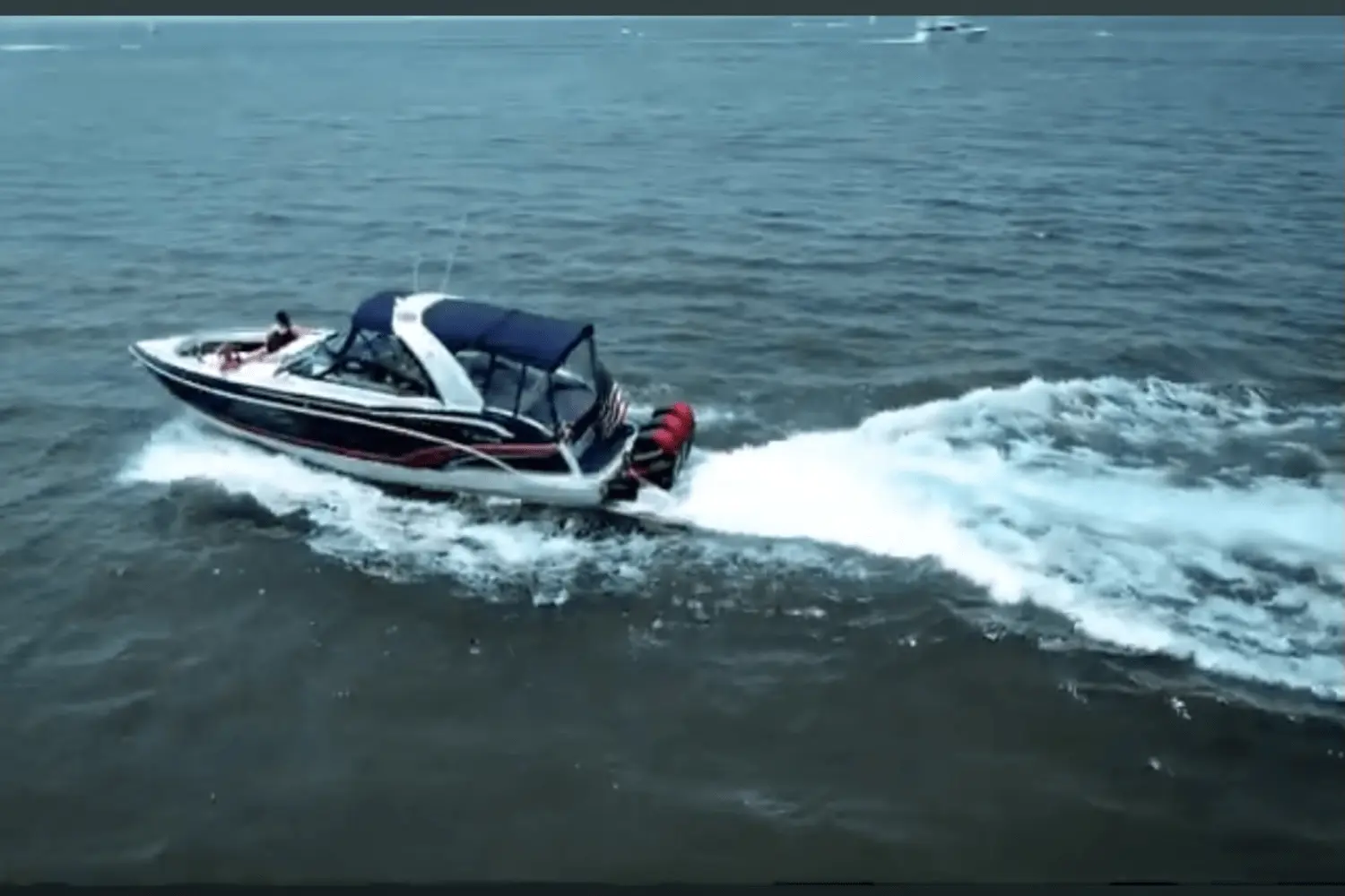 Thumbnail von Formula 350 Crossover Bowrider