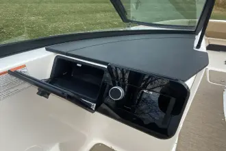 Thumbnail von Sea Ray SDX 270