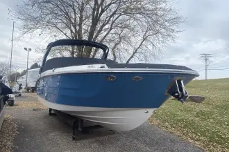 Thumbnail von Sea Ray SDX 270