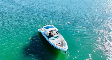 Thumbnail von Sea Ray SLX 400