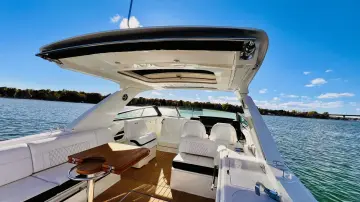 Thumbnail von Sea Ray SLX 400