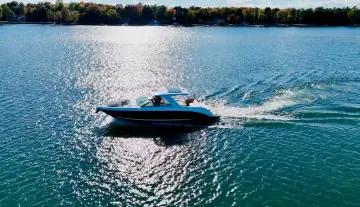 Thumbnail von Sea Ray SLX 400