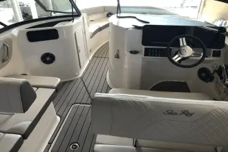 Thumbnail von Sea Ray SDX 250