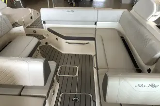 Thumbnail von Sea Ray SDX 250