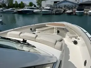 Thumbnail von Boston Whaler 420 Outrage