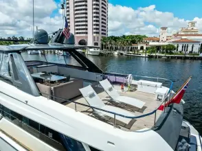 Thumbnail von Ferretti Yachts 850 Alter Ego