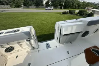 Thumbnail von Boston Whaler 360 Outrage