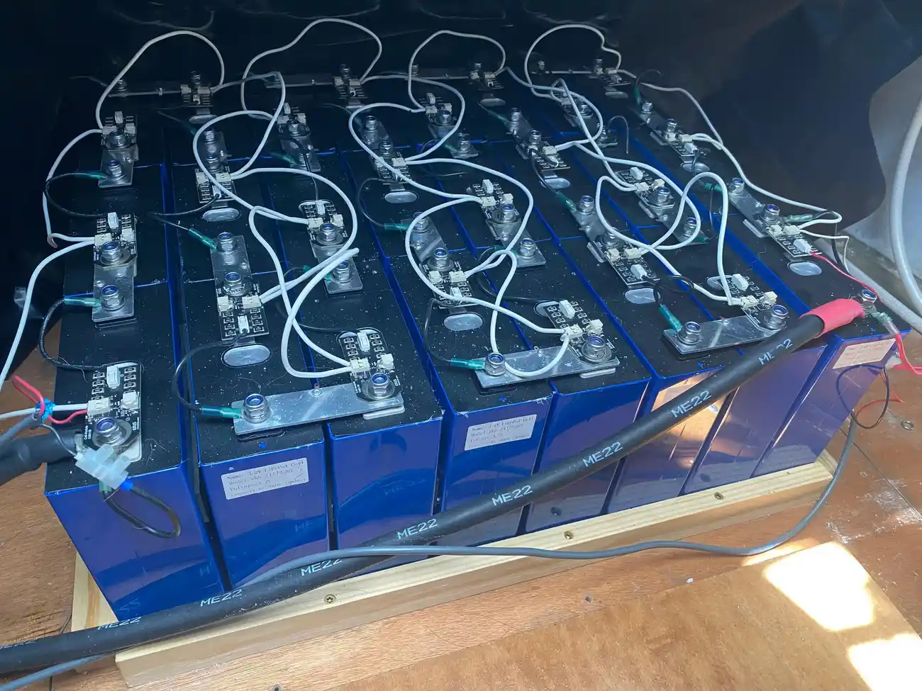 Thumbnail von Lagoon 420 HH Sound Waves