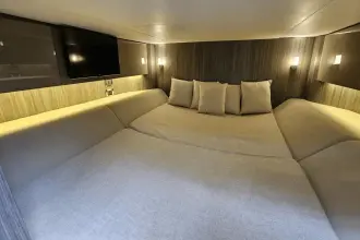 Thumbnail von Sea Ray SLX 400