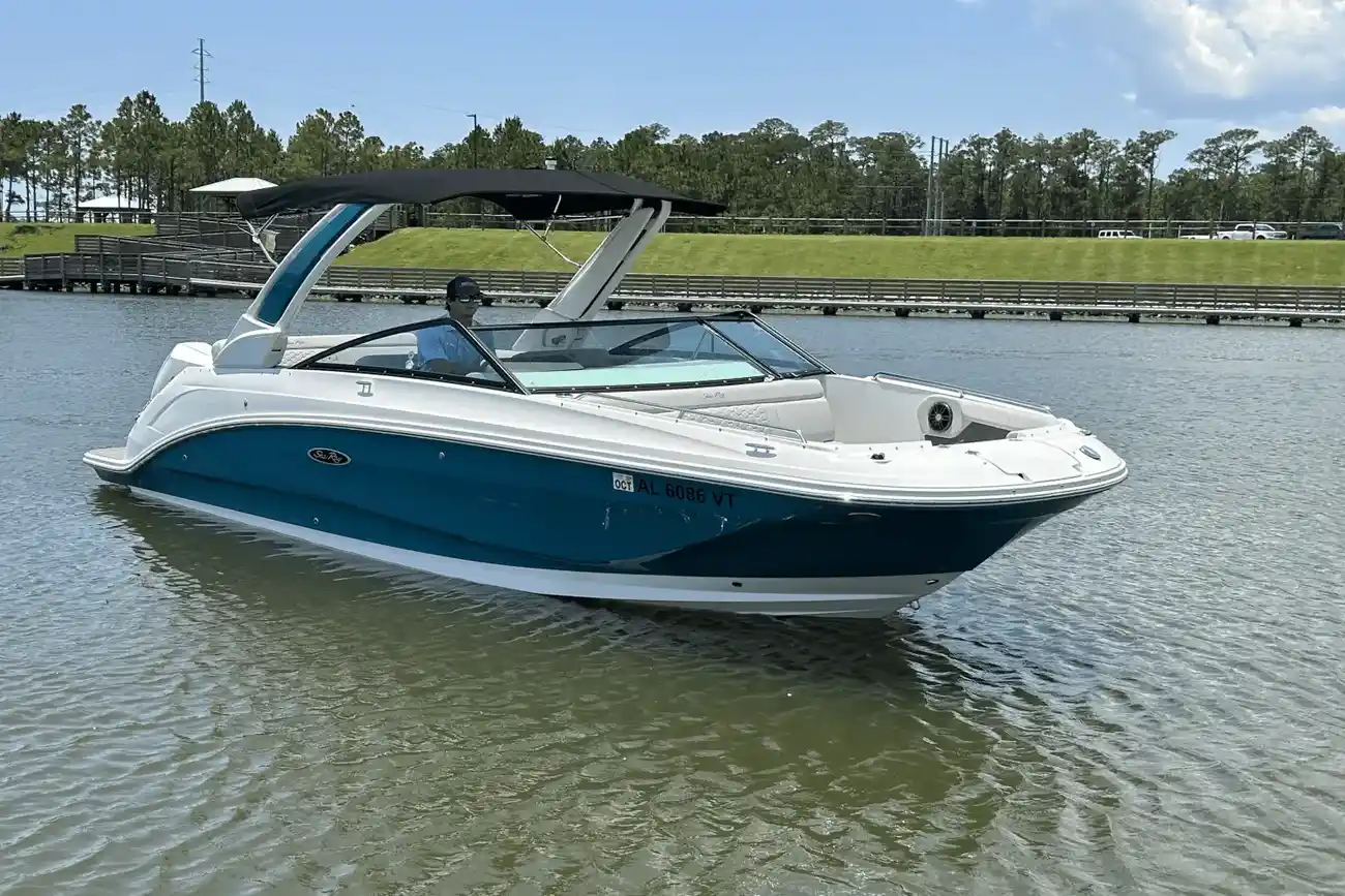 Sea Ray SDX 250 Außenborder