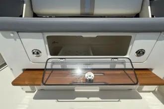 Thumbnail von Boston Whaler 380 Realm