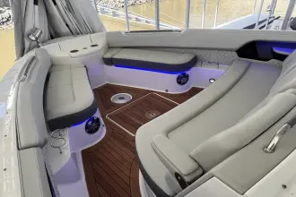 Thumbnail von Sea Ray SLX 400