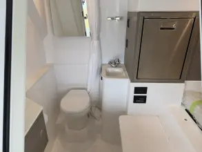 Thumbnail von Cruisers Yachts 57 FLY