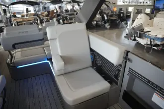 Thumbnail von Harris Crowne 250